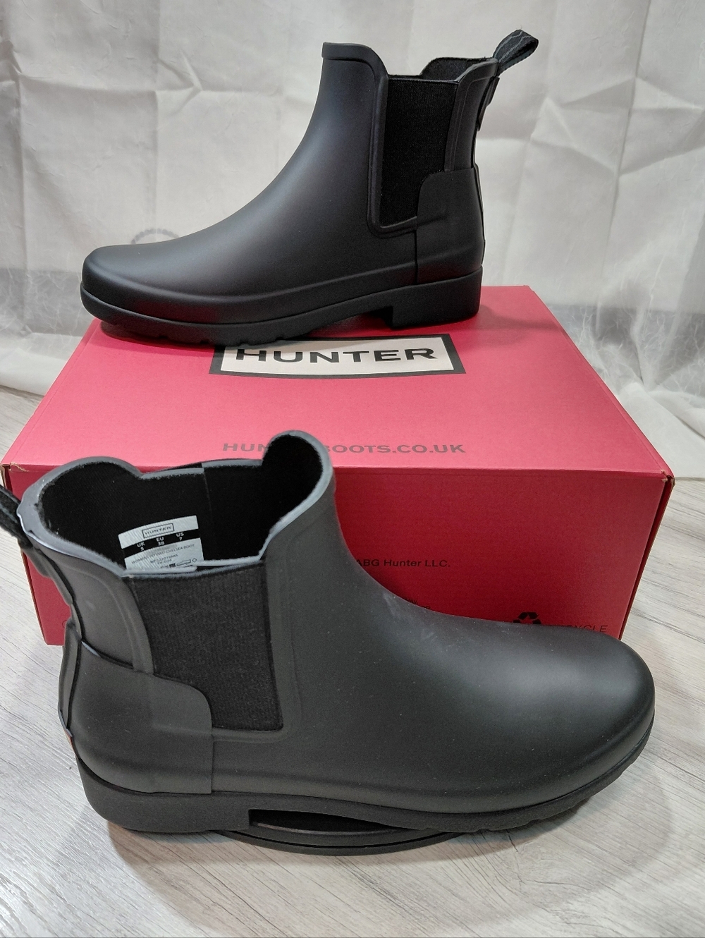NEW Hunter Womens Refined Matte Black Chelsea Rain Ankle Boots SIZE 7 - Picture 12 of 14